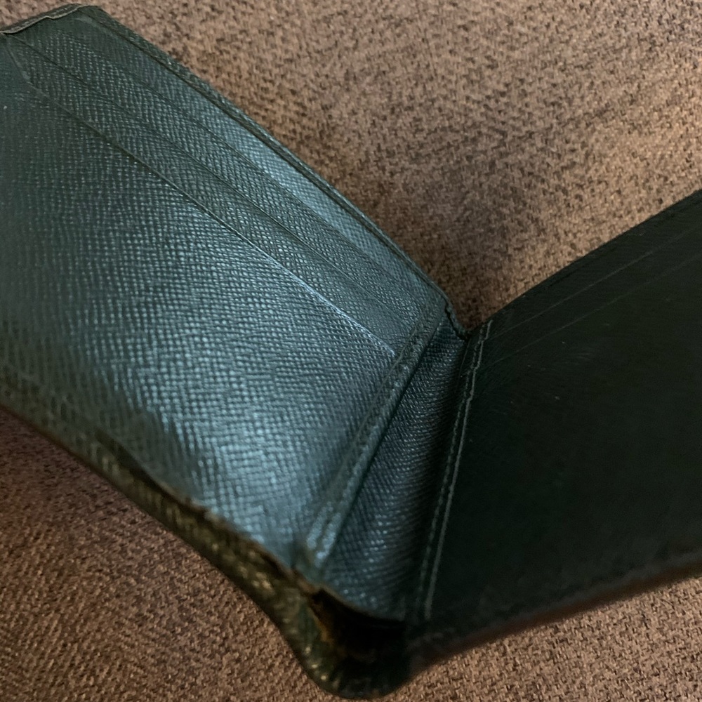 Authentic Daks Wallet - Picture 4 of 4